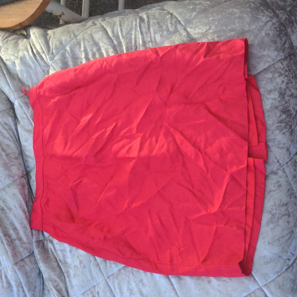 Casual Corner Red Skirt Size 12